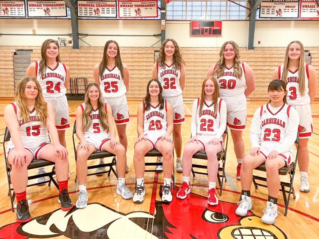 Women’s SVC Cardinal Basketball Team