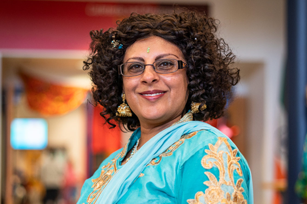 SVC instructor Dr. Farhana Loonat receives Caesar Chavez Award